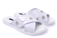 Sandalias Luxor Tachas - comprar online