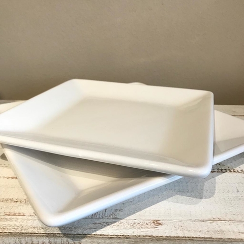 Plato de cerámica cuadrado. Ver medidas disponibles - comprar online