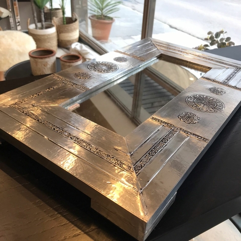 Centro Milán con espejo 50x30cm en internet