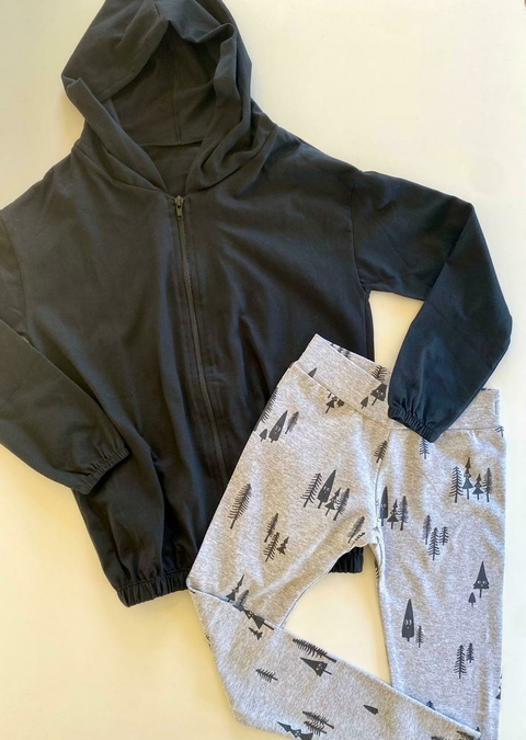 Campera liviana negra Tomy