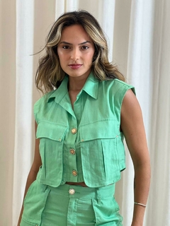 CONJUNTO ,COLETE BOLSO CARGO E CALÇA WIDE BOLSOS, VERDE na internet
