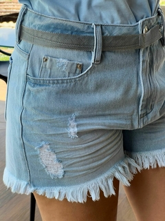 SHORT DELAVE COM CINTO na internet
