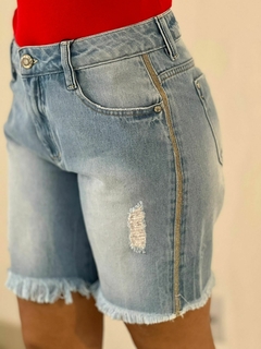 BERMUDA FITA LATERAL JEANS na internet