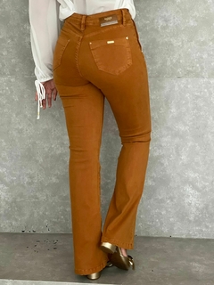 CALÇA BARRA COM DOBRAS - comprar online