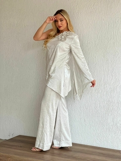 CONJUNTO OMBRO MANGA MORCEGO - comprar online