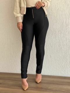 CALÇA SKINNY PRADA LAPELA na internet