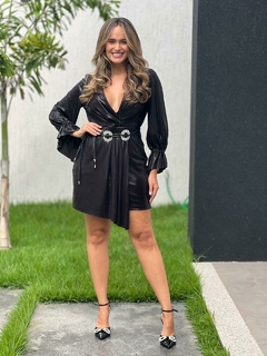 VESTIDO CURTO GLOW COM CINTO