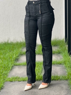 CALÇA STRAIGHT BLACK na internet