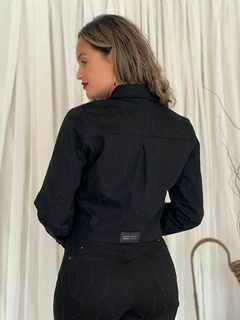 BLAZER CROPPED DENIM BLACK - comprar online