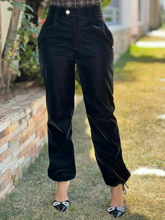 CONJUNTO PUFFER JACKET PRETO - Domênyca