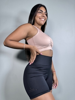 Calza corta de lycra c/detalle de perforado lateral NK M (4512)