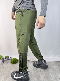 Babucha lycra c/frisa y detalle de cierre ADI de hombre (4008) en internet