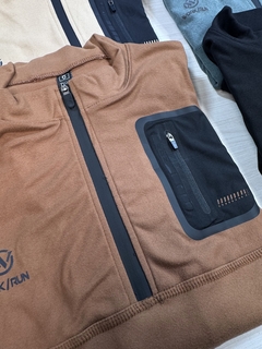 Buzo micropolar medio cierre c/ detalle de bolsillo impermeable (4913) en internet