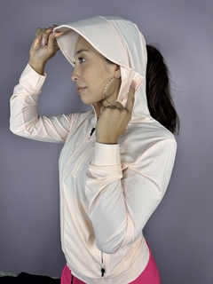 Campera I-run c/ detalle de visera M (2226) en internet