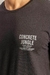 CAMISETA ESTAMPADA CONCRETE JUNGLE PRETO na internet