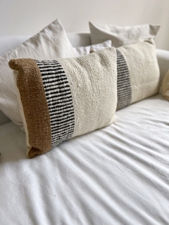 Almohadon Iruya en internet