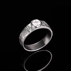 Anillo complice