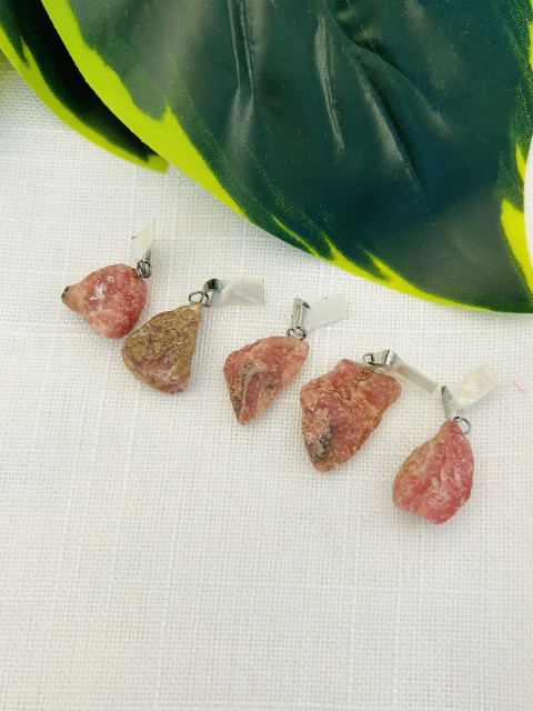 Dije pino de Rodocrosita en bruto