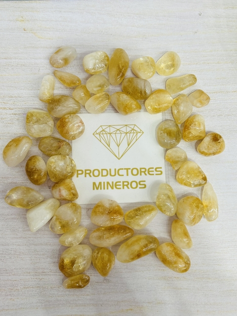 Topacio citrino pulida