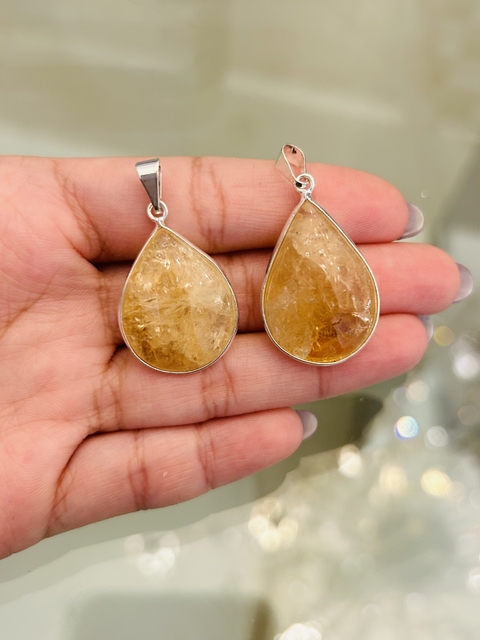 Dije gota grande con virola de citrino