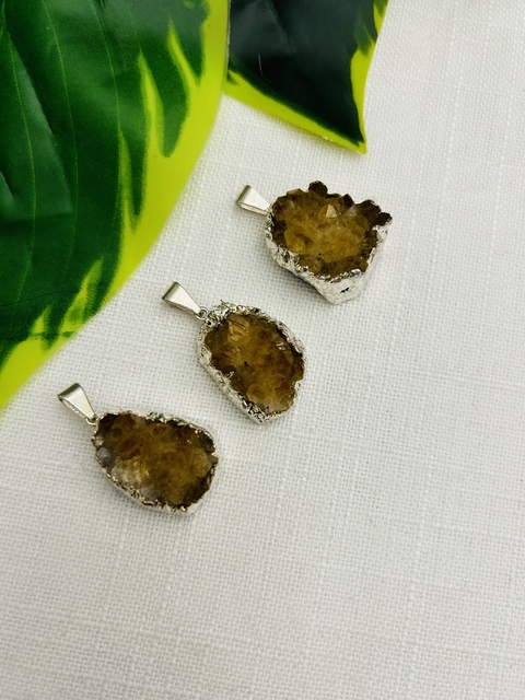 Dijes drusas de topacio citrino