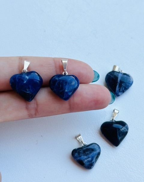 Dije corazón mini de sodalita