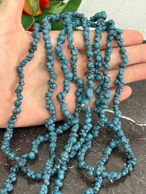 Escalla de turquesa riñon 90cm