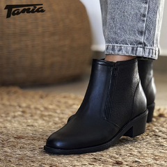 Imagen de Bota Paula Negra con Abrigo