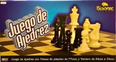 Juego De Ajedrez Plástico 34 cm x 34 cm - Bisonte.
