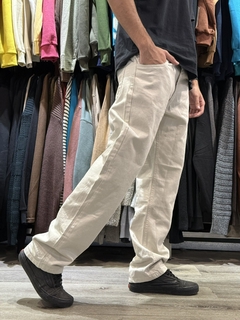 OM Pantalón Mom Phyton (PA1064) en internet