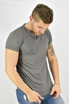 MH Remera Adefa (RE0213) - comprar online