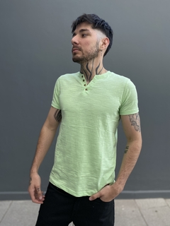 MH Remera Amess (RE0887) - Cumbres