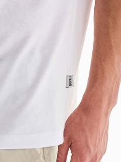 ED Remera Basica V (RE0454) - tienda online