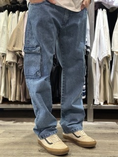 OM Pantalón Cargo Left (PA1070) - comprar online