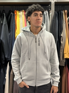 MH Campera Inspiration (AB0751) en internet