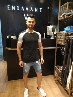 EVT Remera Street (RE0282) en internet