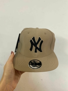 OM Snapback New York (AC0537) - tienda online