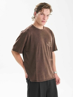 ED Remera Internal Struggle (RE1276) en internet