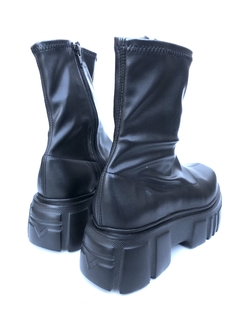 Bota de cuero elastizada Micadel (Danna) - Calzados Miguel Angel - Zapatos de cuero