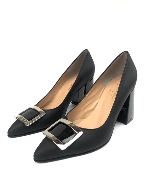 Stiletto de cuero con aplique Abel Mingrino (2960)