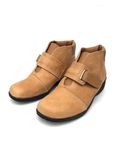 Bota de cuero con abrojo Gina Ferrari (173)