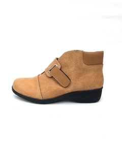 Bota de cuero con abrojo Gina Ferrari (173) - comprar online