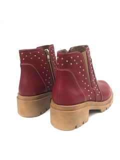 Bota de cuero con tachas Madero (4002) - Calzados Miguel Angel - Zapatos de cuero