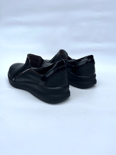 Zapato de cuero con elasticos Penelope (1231) - Calzados Miguel Angel - Zapatos de cuero