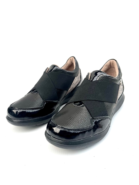 Zapatilla de cuero con elásticos Keady (270)