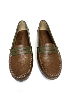 Mocasin de cuero con vincha Kalel (1913) en internet