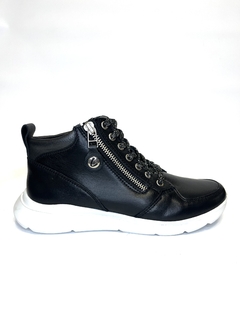 Zapatilla de cuero abotinada Cavatini (42-1419)