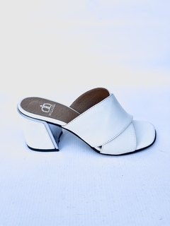 Sandalia de cuero sin talón Micadel (Veneto) - comprar online