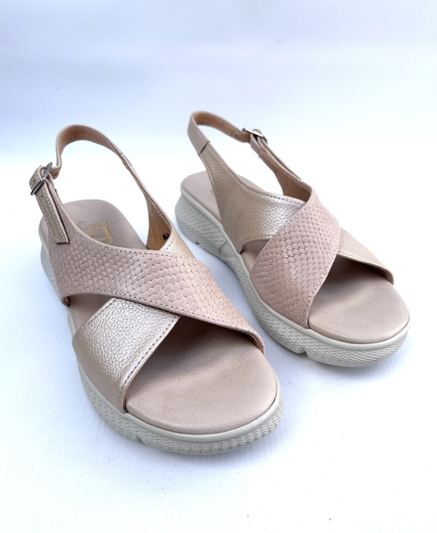 Sandalia de cuero Gina Ferrari (2000)