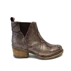 Botin de cuero doble elástico Gina Ferrari (1501) reptil